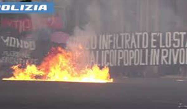 Devastazione e saccheggio durante una manifestazione: due arresti a Catania