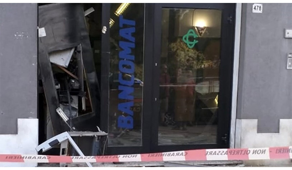 Assalti ai bancomat con esplosivo a Palermo, sei persone arrestate