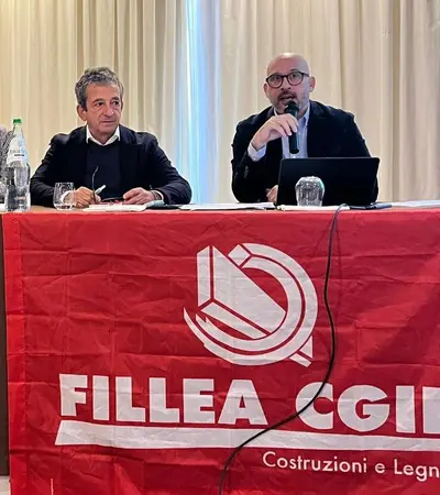 Aeroporto ennese, Fillea Cgil Sicilia ed Enna: “Dibattito surreale, la vera emergenza è lo spopolamento non la cenere”