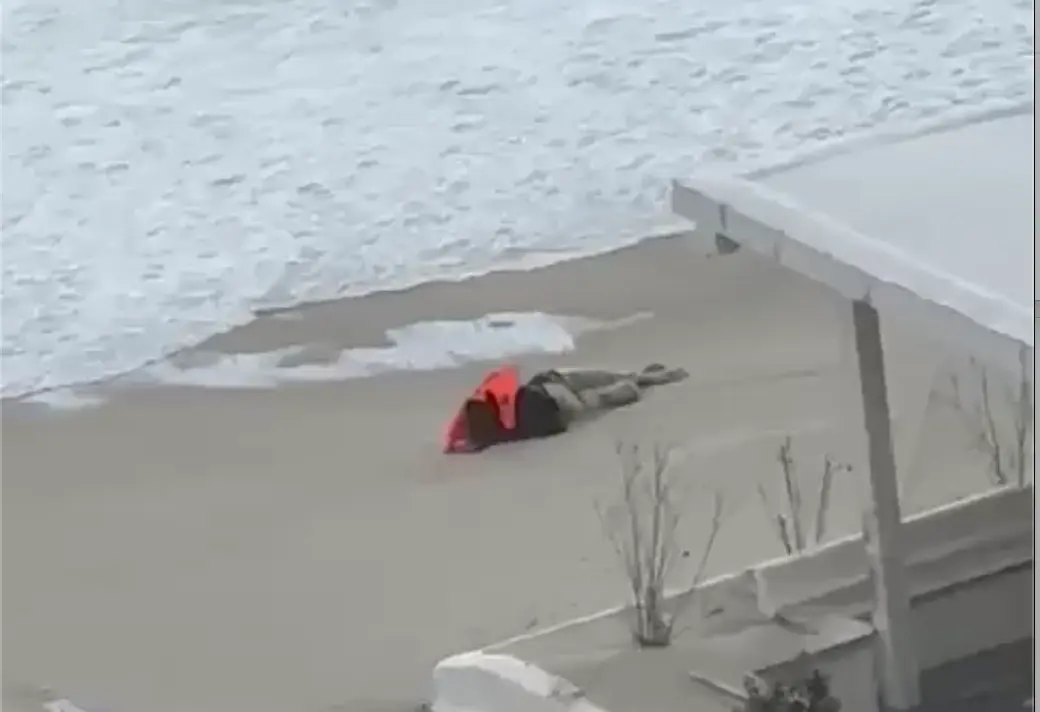 Giallo a Tropea: avvistate sagome umane alla spiaggia delle Roccette. Video