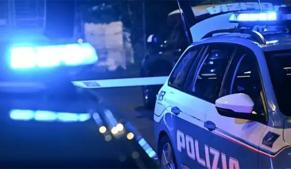 Catanzaro, violenta aggressione nel quartiere Lido: il Questore dispone il “Daspo Willy” per quattro giovani di età tra i 19 e i 21 anni