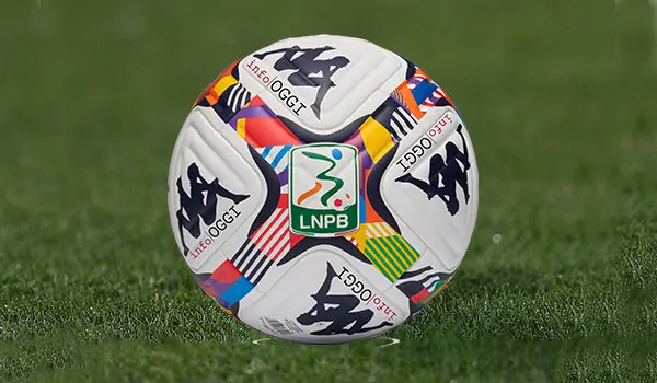 Serie B 2025-26: Frosinone in vetta, Venezia e Catanzaro accorciano