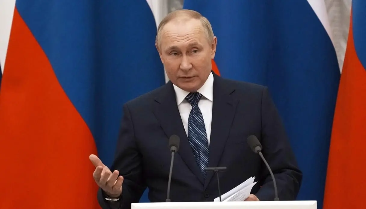 Trump torna a sostenere Kiev: "Putin dice solo stronzate"