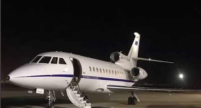 Aeronautica Militare soccorre neonato: trasporto d'urgenza da Lamezia a Roma con un Falcon 900