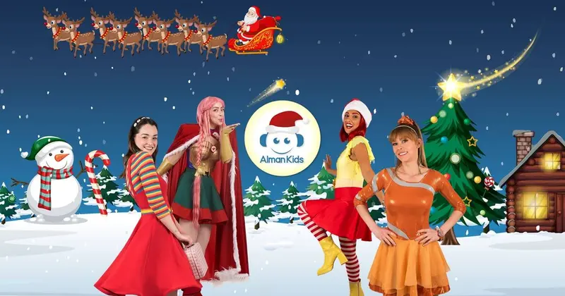 Tutta la famiglia Alman Kids riunita in teatro per festeggiare il Natale