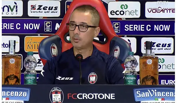 Calcio Serie C. Latina-Crotone: Mister Longo punta su maturità e continuità (Video)