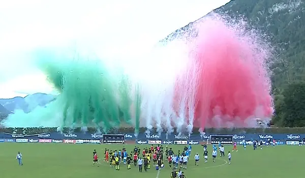  Catanzaro, Iemmello fa sognare: gol e personalità contro il Napoli dei campioni