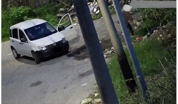 Abbandono di rifiuti a Catanzaro: identificato il trasgressore grazie alle fototrappole
