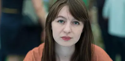 Sally Rooney ritira i libri dal mercato britannico per il sostegno a Palestine Action