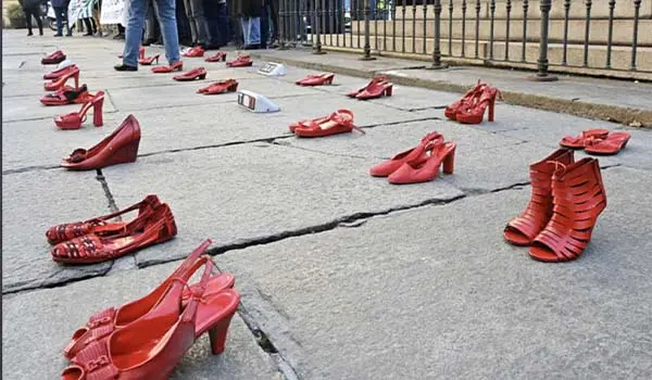 Femminicidio: il Senato approva il reato autonomo con pena dell’ergastolo