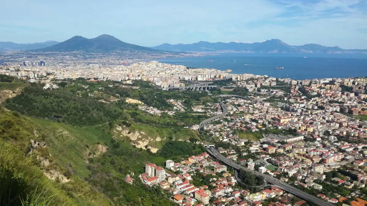 "Napoli è un vizio sublime" di Davide Romano