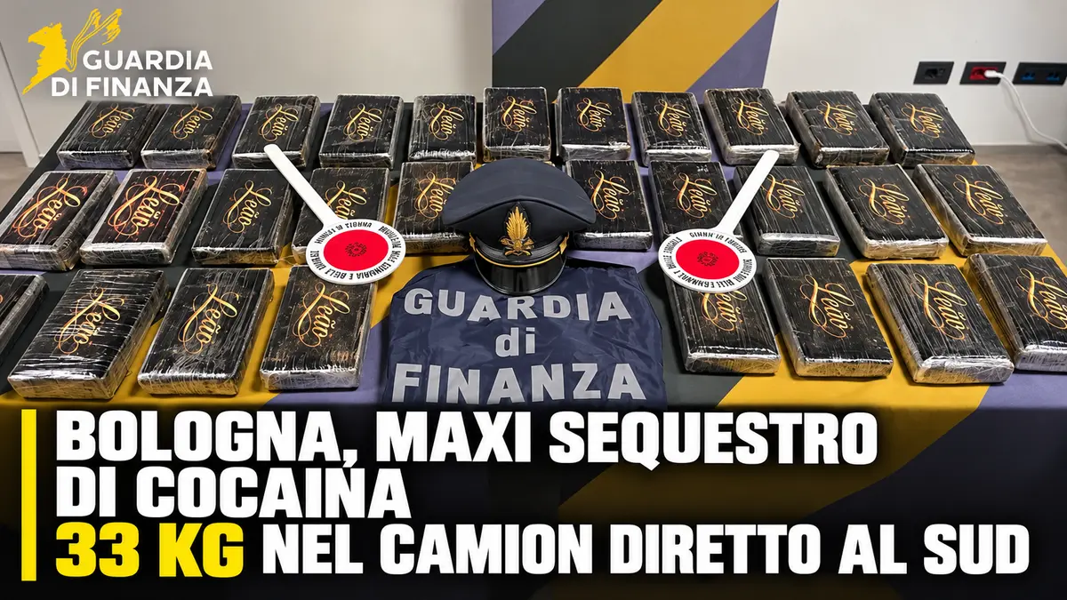 Bologna, maxi sequestro di cocaina: 33 kg nel camion diretto al Sud