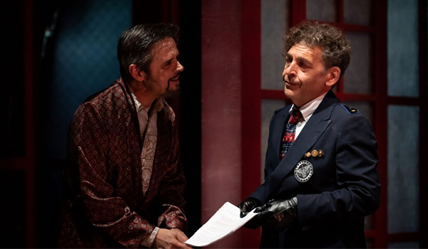 Mercoledì 14 gennaio al Teatro Politeama di Catanzaro Ninni Bruschetta e Greg in scena nel sorprendente “A Mirror”