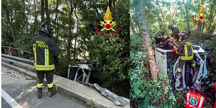 Incidente sulla SS107 nei pressi di San Fili: intervento dei Vvf per un autocarro finito fuoristrada