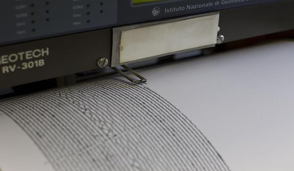 Terremoti in Sicilia e Tirreno Meridionale: scosse di Magnitude 4.0 e 2.9 registrate dall’INGV