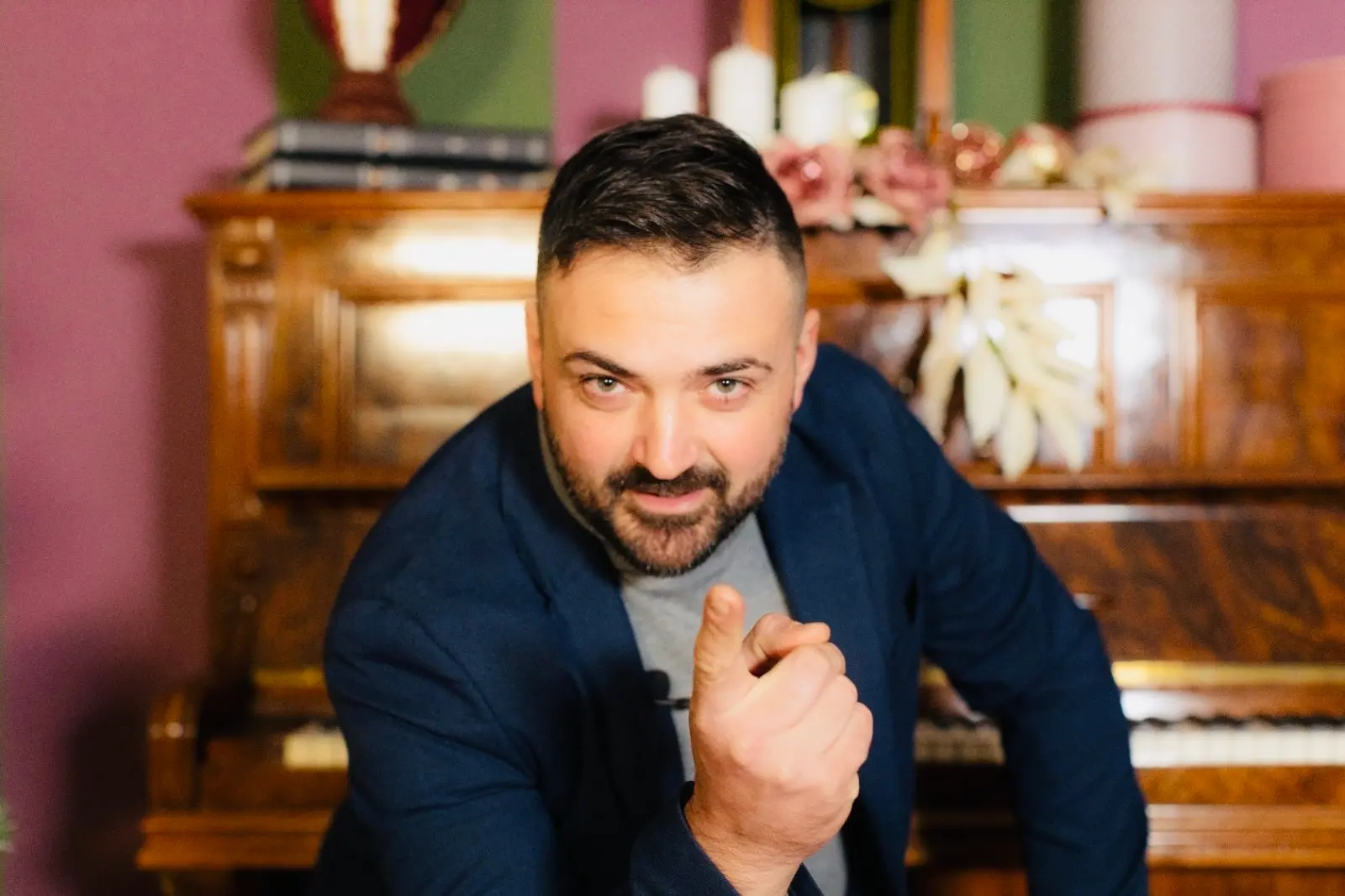 “Natale in note”, il primo concerto di Emilio: appuntamento il 19 dicembre presso SPQR di Pontinia 