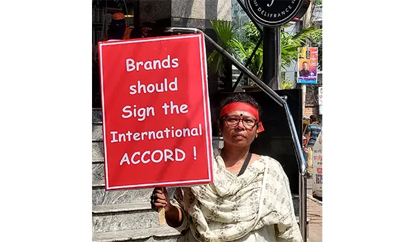 Fabbriche verdi e lavoro grigio: la nuova indagine della Campagna Abiti Puliti sulle aziende di abbigliamento del Bangladesh