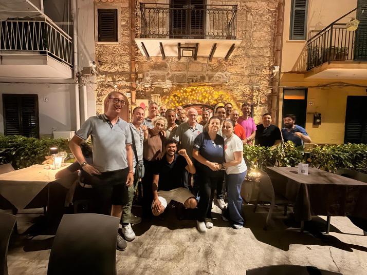 Contro la mafia, al fianco di chi denuncia: la Fillea Cgil Sicilia, ancora una volta, alla Pizzeria Ulisse di Palermo