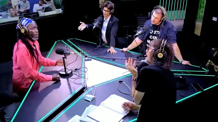 “Remigrazione” alla Zanzara, Modou Gueye perde la pazienza: tensione in diretta con gli esponenti della Lega