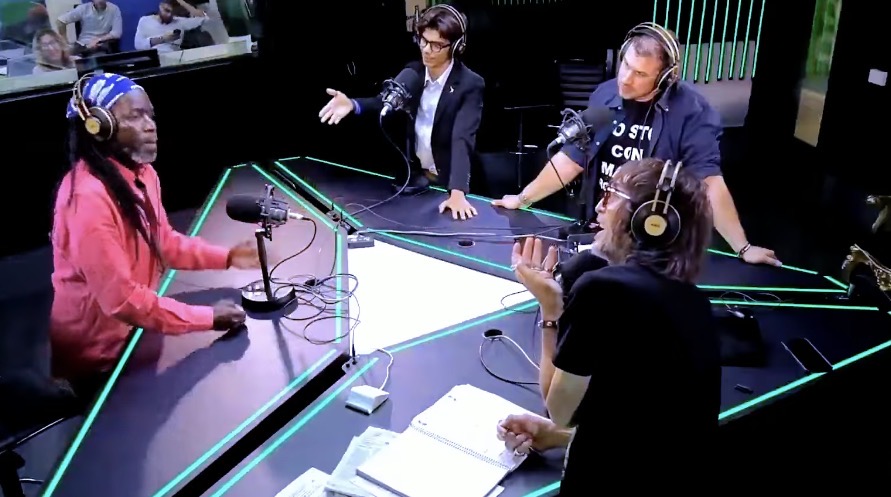 “Remigrazione” alla Zanzara, Modou Gueye perde la pazienza: tensione in diretta con gli esponenti della Lega