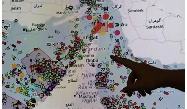 Guerra in Medio Oriente, gli Usa lanciano Project Freedom per lo Stretto di Hormuz