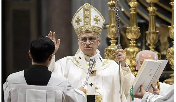 Papa Leone: "La guerra non è degna dell'uomo". Forte appello alla pace durante il Concistoro straordinario