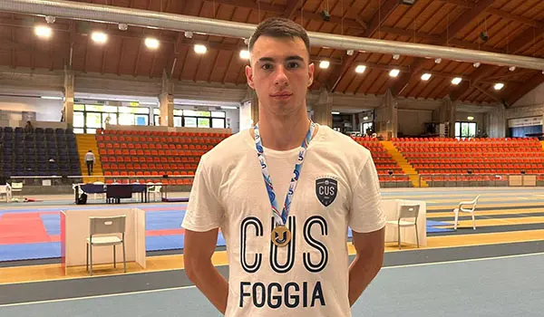 Giuseppe Leone campione universitario di karate