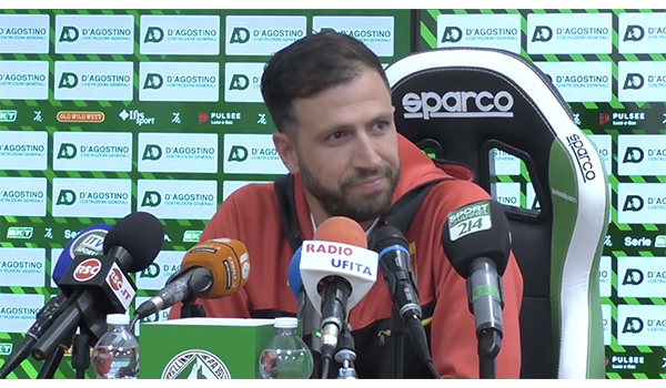 Avellino - Catanzaro, Iemmello analizza il pari: rammarico nel finale e sguardo già al Modena. Video