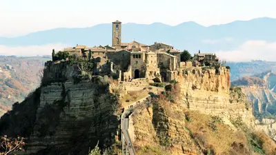 Civita di Bagnoregio e Bolsena elette Capitale italiana dell'arte contemporanea 2028
