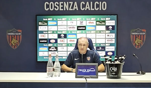 Cosenza-Sassuolo 0-1: Mister Alvini analizza la sconfitta e le scelte tattiche (Video)