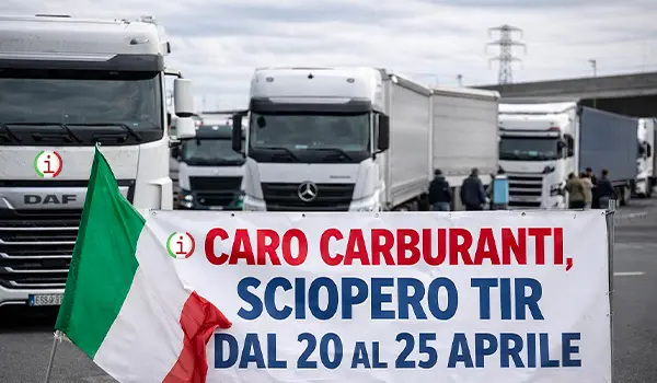 Caro carburanti e protesta dei tir in Italia: sciopero nazionale dal 20 al 25 aprile