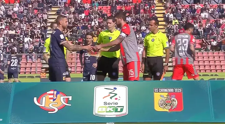 Calcio Serie B, 29ª giornata: Cremonese-Catanzaro 4-0. Pomeriggio da dimenticare per i giallorossi 