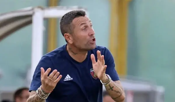 Monopoli-Cosenza 2-2, le parole di Mister Buscè nel post gara