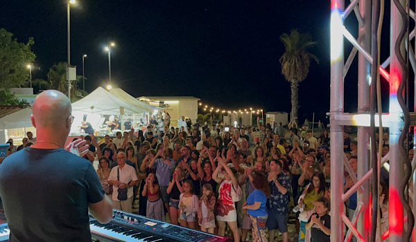 La Notte Azzurra: tre serate di festa a Montauro tra sapori e colori