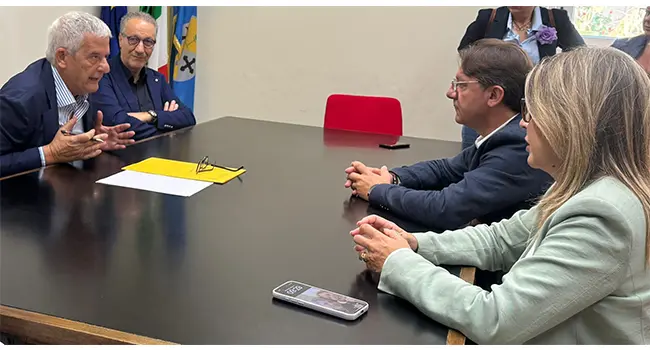 Pasquale Tridico e Bianca Rende in visita all’Annunziata