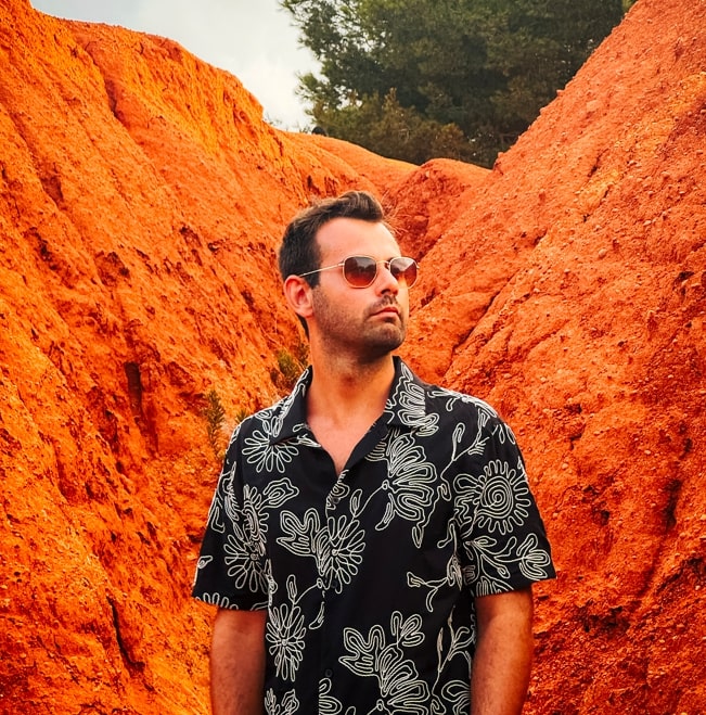 Crybe pubblica il suo nuovo singolo "Resonant Drift"