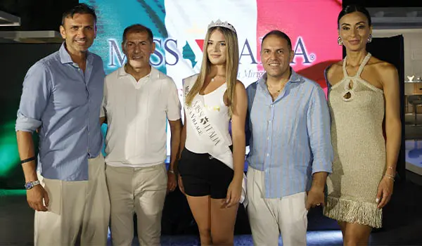 Miss Italia Calabria ha incoronato Miss Apica Village 2025